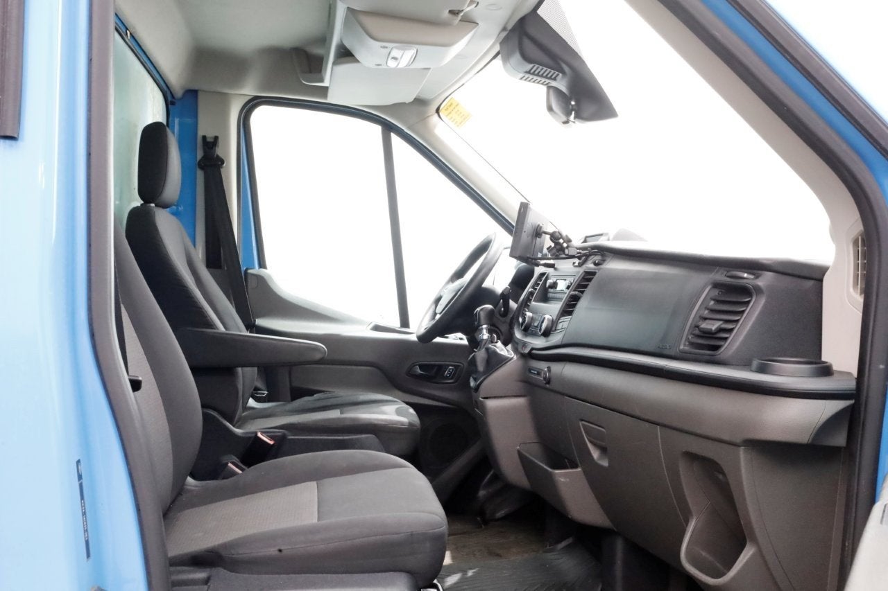Ford Transit 350 2.0 TDCI 130pk E6 Bakwagen met achterdeuren, Auto's, Voorwielaandrijving, 15 km/l, Euro 6, Blauw