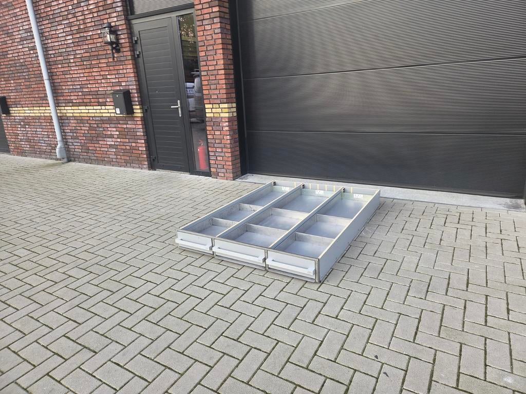 Beks bedrijfswagen inrichting bedrijfswageninrichting, Ophalen