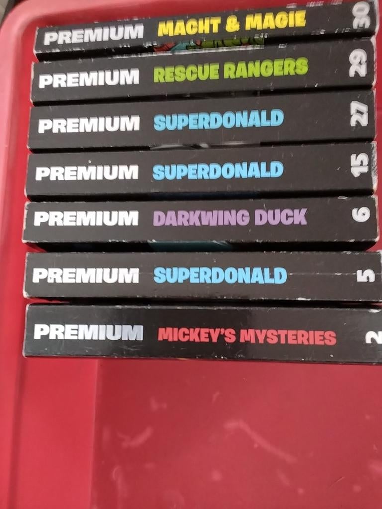 Donald duck premium € 5 per stuk zie omschrijving, Boeken, Meerdere stripboeken, Ophalen of Verzenden, Gelezen