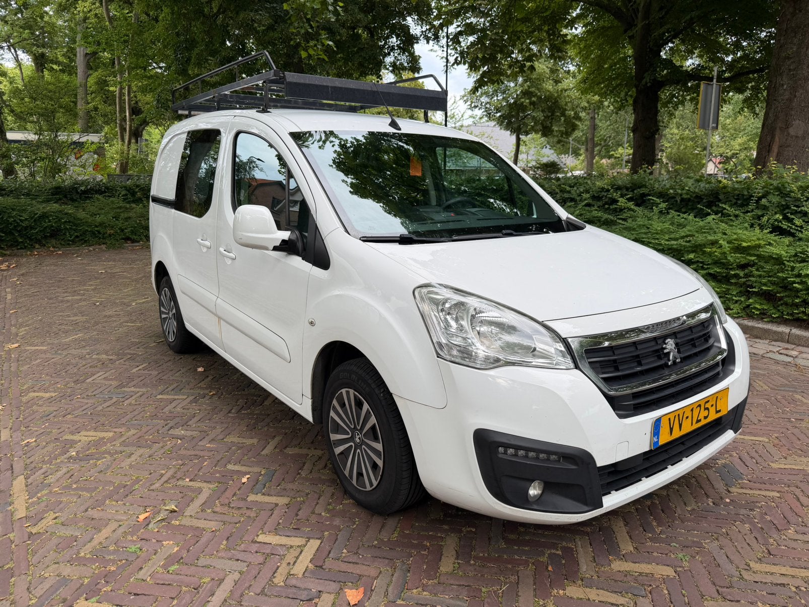 Peugeot Partner 1.6 HDI 55KW 2016 Bestelwagen, 74 pk, 4 cilinders, Origineel Nederlands, Te koop
