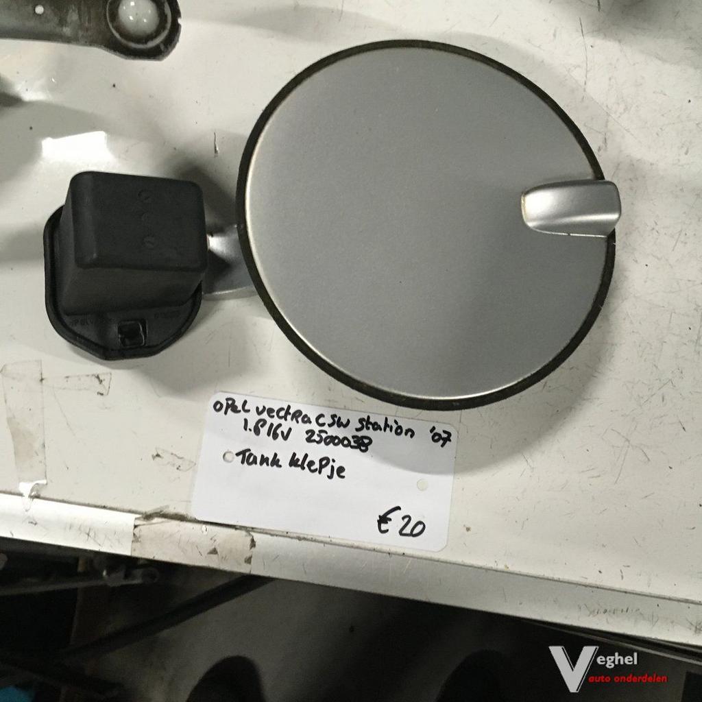 Opel Vectra C 1.8 16v station 2007 Wagennr 2500038  Tankklep