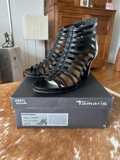 Schoenen Tamaris, Tamaris, Schoenen met lage hakken, Zwart, Ophalen of Verzenden