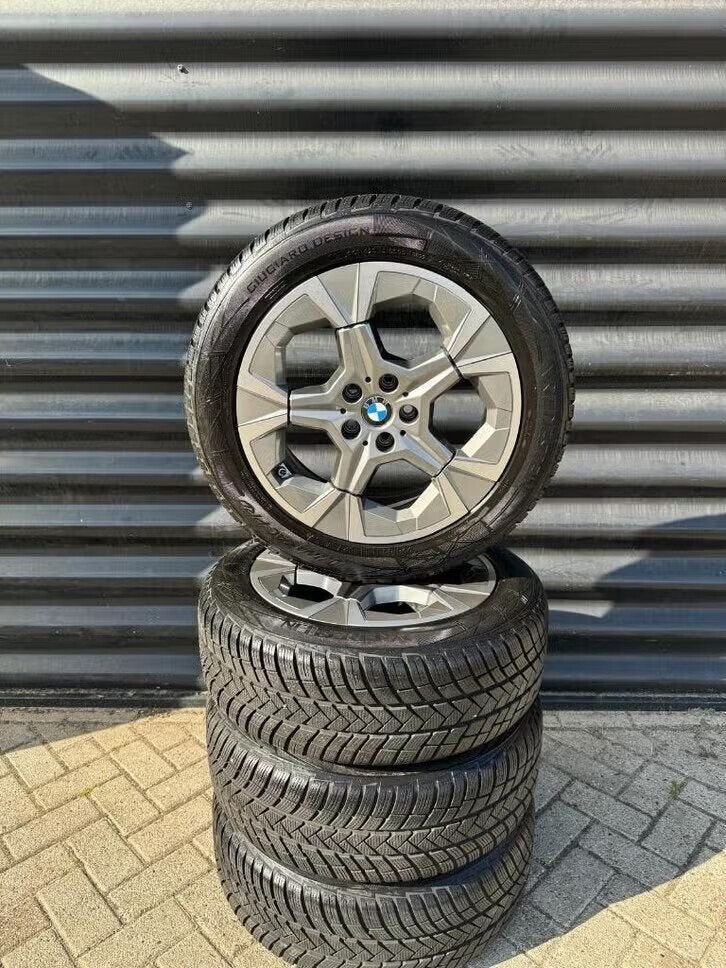18” Orig BMW X1 iX1 U11 X2 iX2 U10 866 velgen winterbanden, Ophalen, 18 inch, Gebruikt, Banden en Velgen