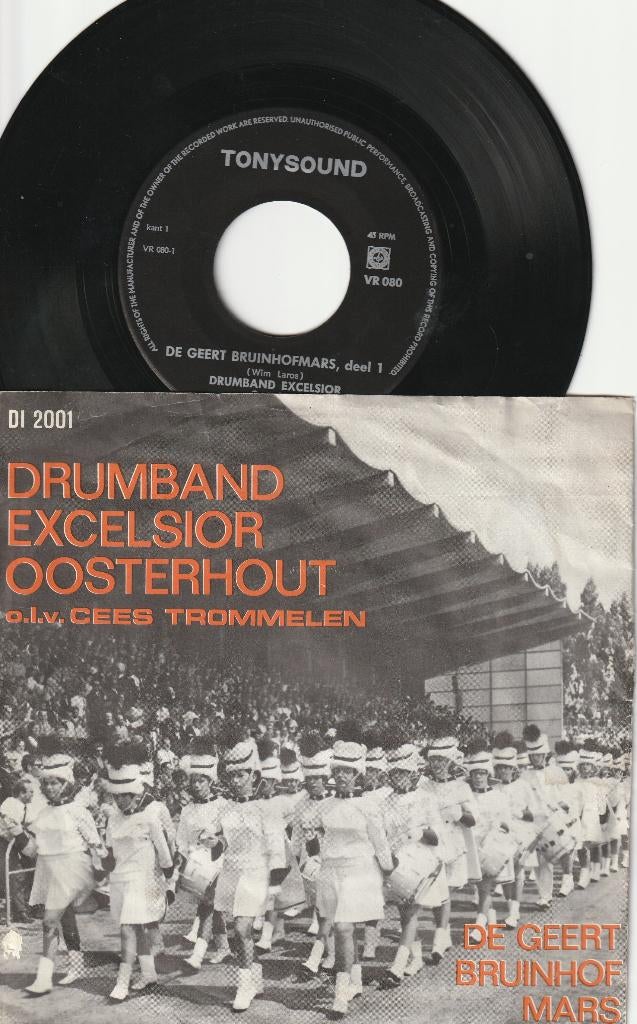 Oosterhout Drumband Excelsior – Geert Bruinhofmars HaFaBra, Ophalen, Gelezen