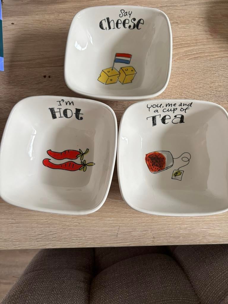 Blond Amsterdam, Huis en Inrichting, Keuken | Servies, Blond Amsterdam, Ophalen of Verzenden, Aardewerk, Schaal of Schalen