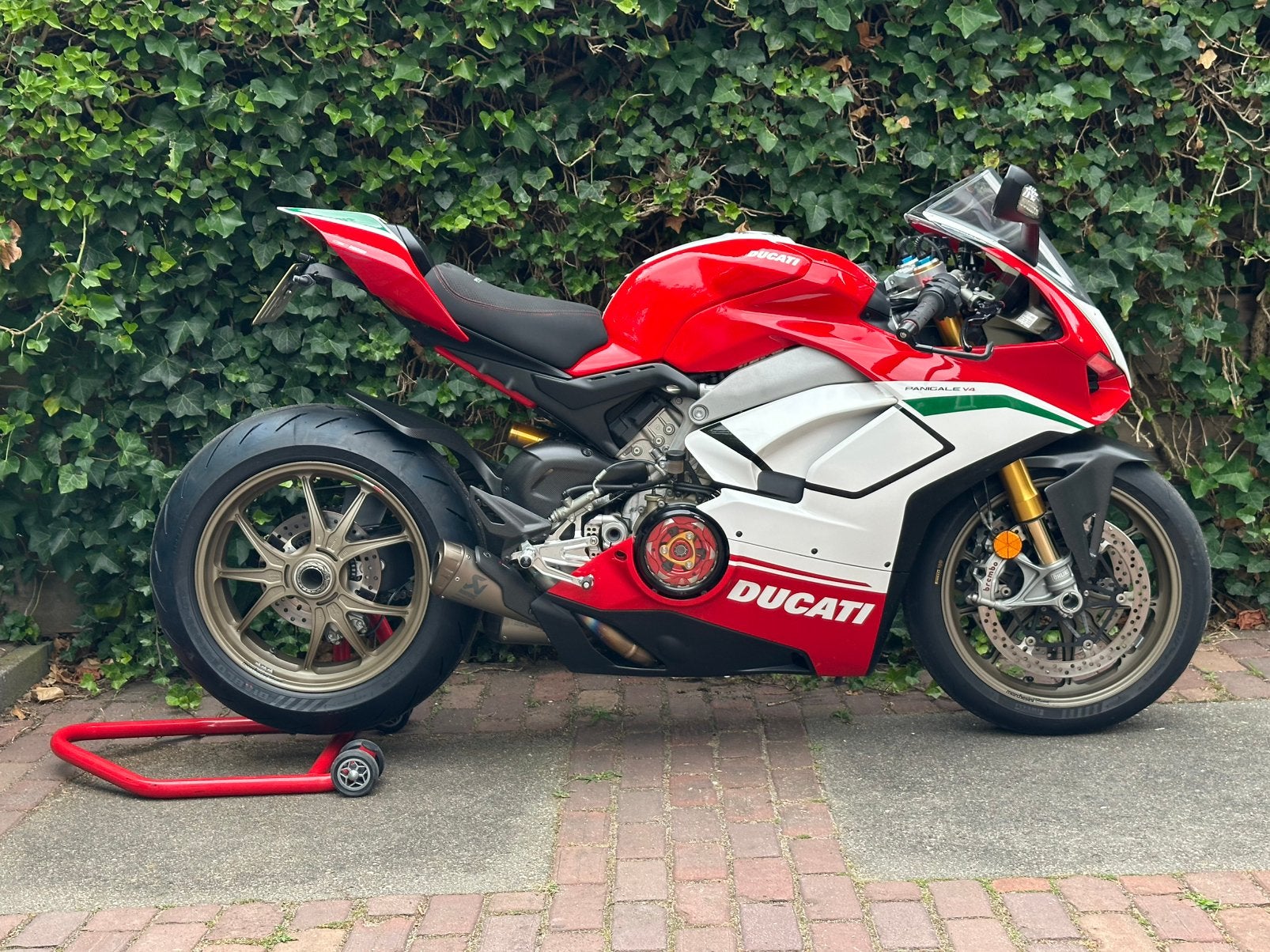 Ducati Panigale V4 Speciale N’ 0683/1500 | 226PK | 173kg, Occasion, 4 cilinders, Motorrijbewijs A, Super Sport