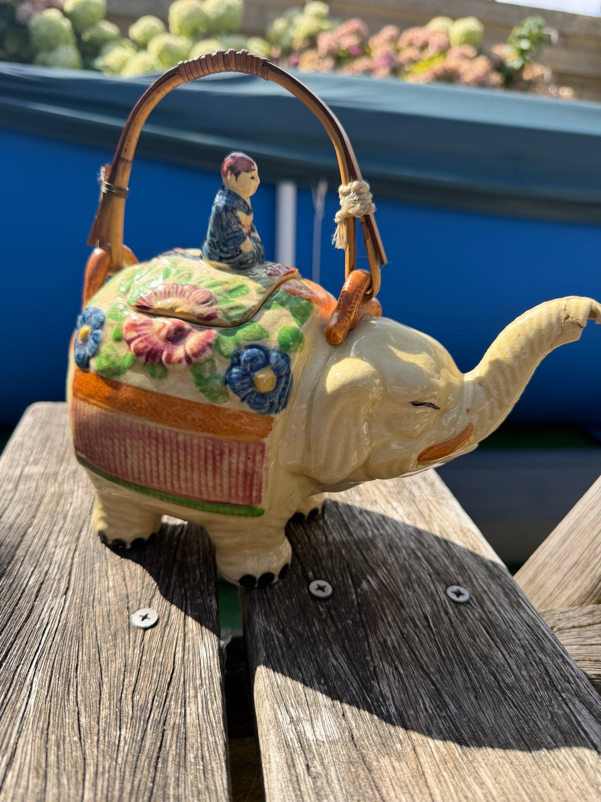 Vintage Japanse theepot olifant met mannetje, Antiek en Kunst, Ophalen of Verzenden