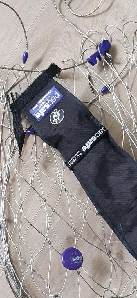 Pacsafe rugzaknet voor 60L rugzak - Beveilig je bagage, Ophalen, 40 tot 60 cm, 30 cm of meer, Zwart