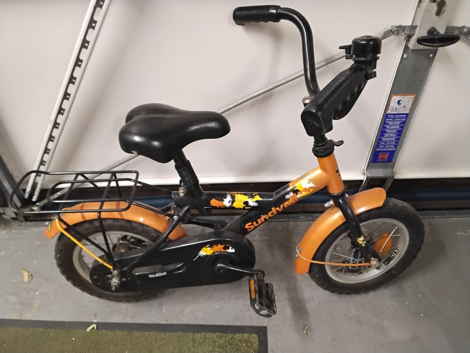 Gebruikte kinderfiets 12 inch, Fietsen en Brommers, Fietsen | Kinderfietsjes, Ophalen, Gebruikt, Minder dan 16 inch