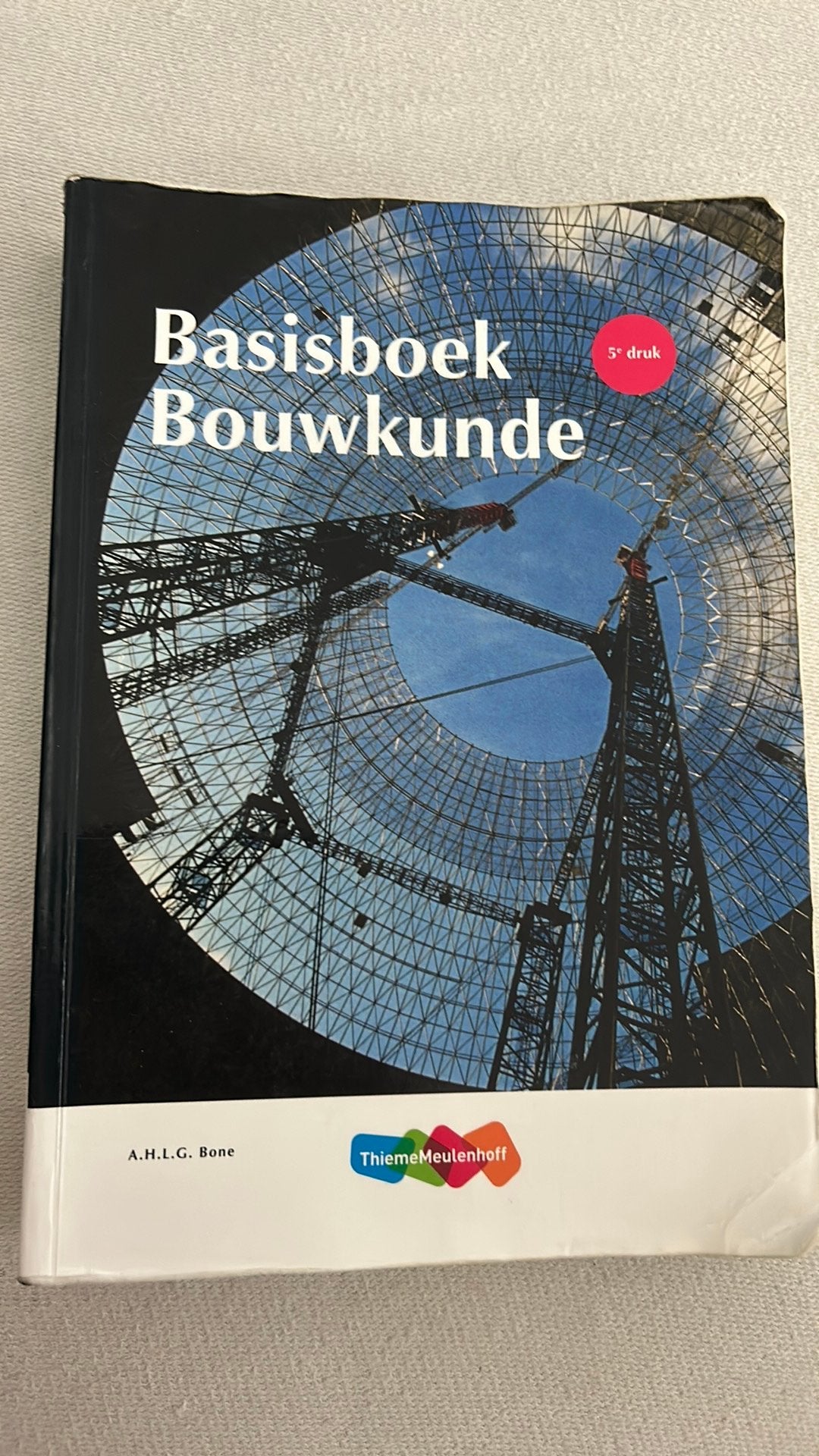Basisboek Bouwkunde, Boeken, Ophalen of Verzenden, Gelezen, Bouwkunde