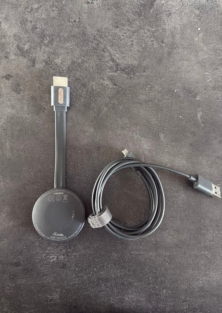 Google Chromecast V2, Ophalen of Verzenden, Zo goed als nieuw