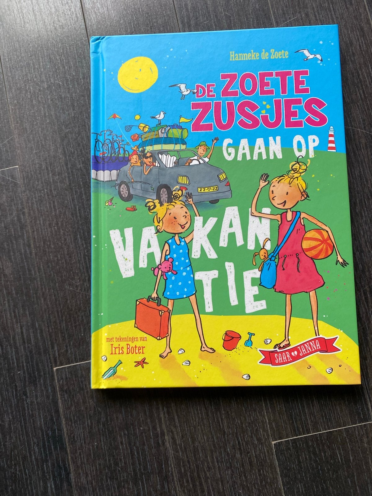 De Zoete Zusjes gaan op vakantie - Hanneke de Zoete, Boeken, Ophalen of Verzenden, Zo goed als nieuw, Fictie algemeen