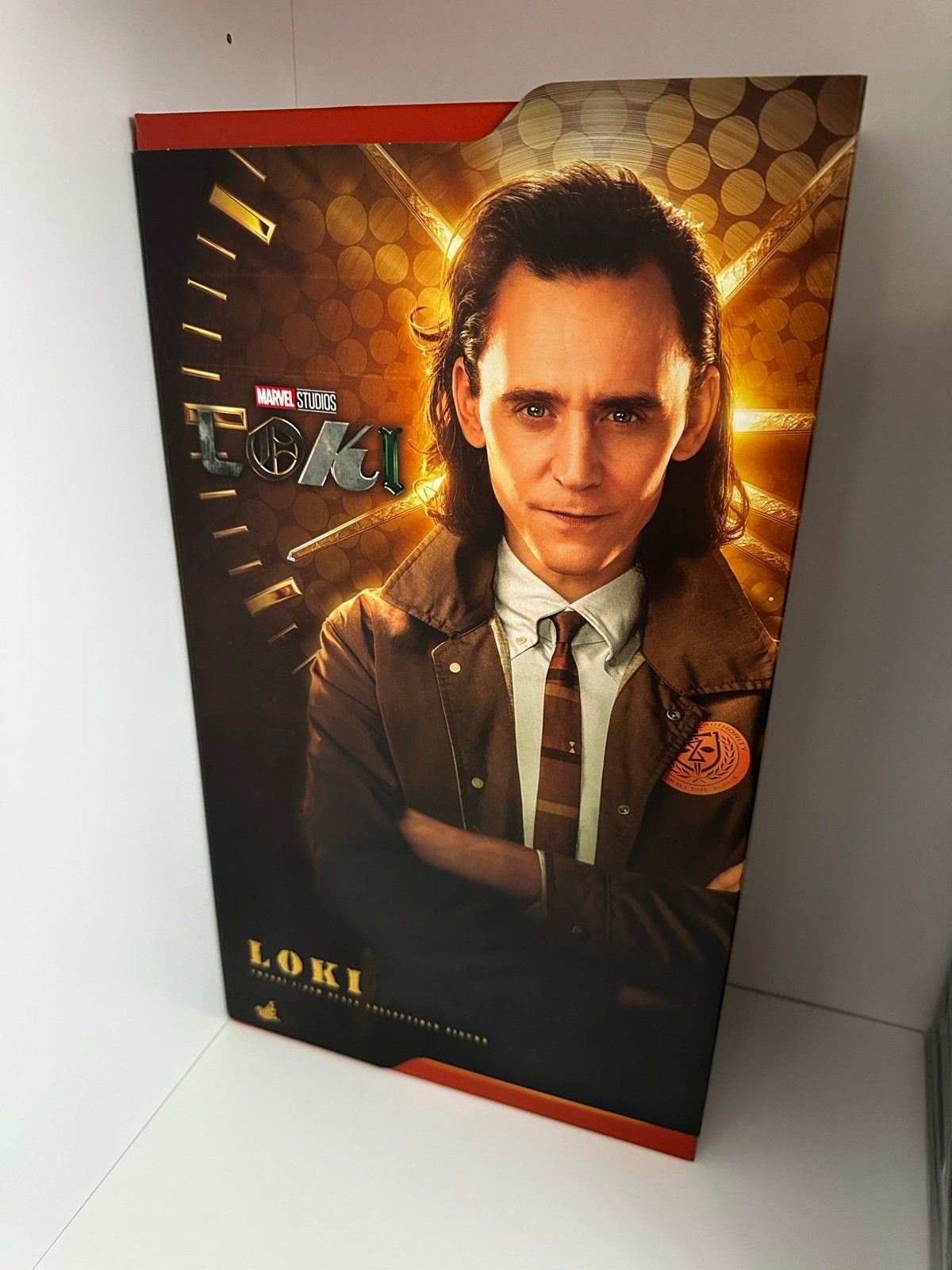 Hot Toys TVA Loki 1/6 Schaal Figuur - Marvel Studios, Ophalen of Verzenden, Zo goed als nieuw