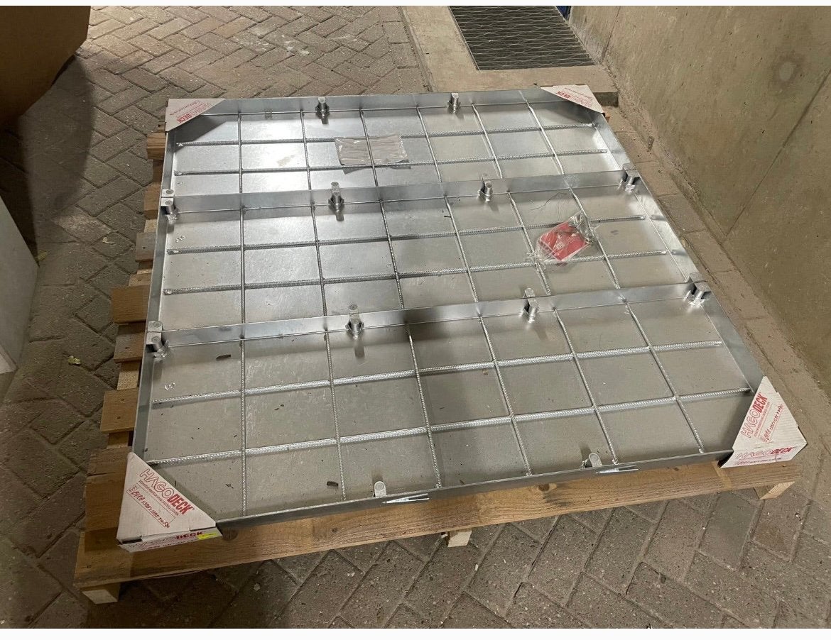 HAGO vloerluik 150x150cm nieuwstaat T.E.A.B, Ophalen, Nieuw