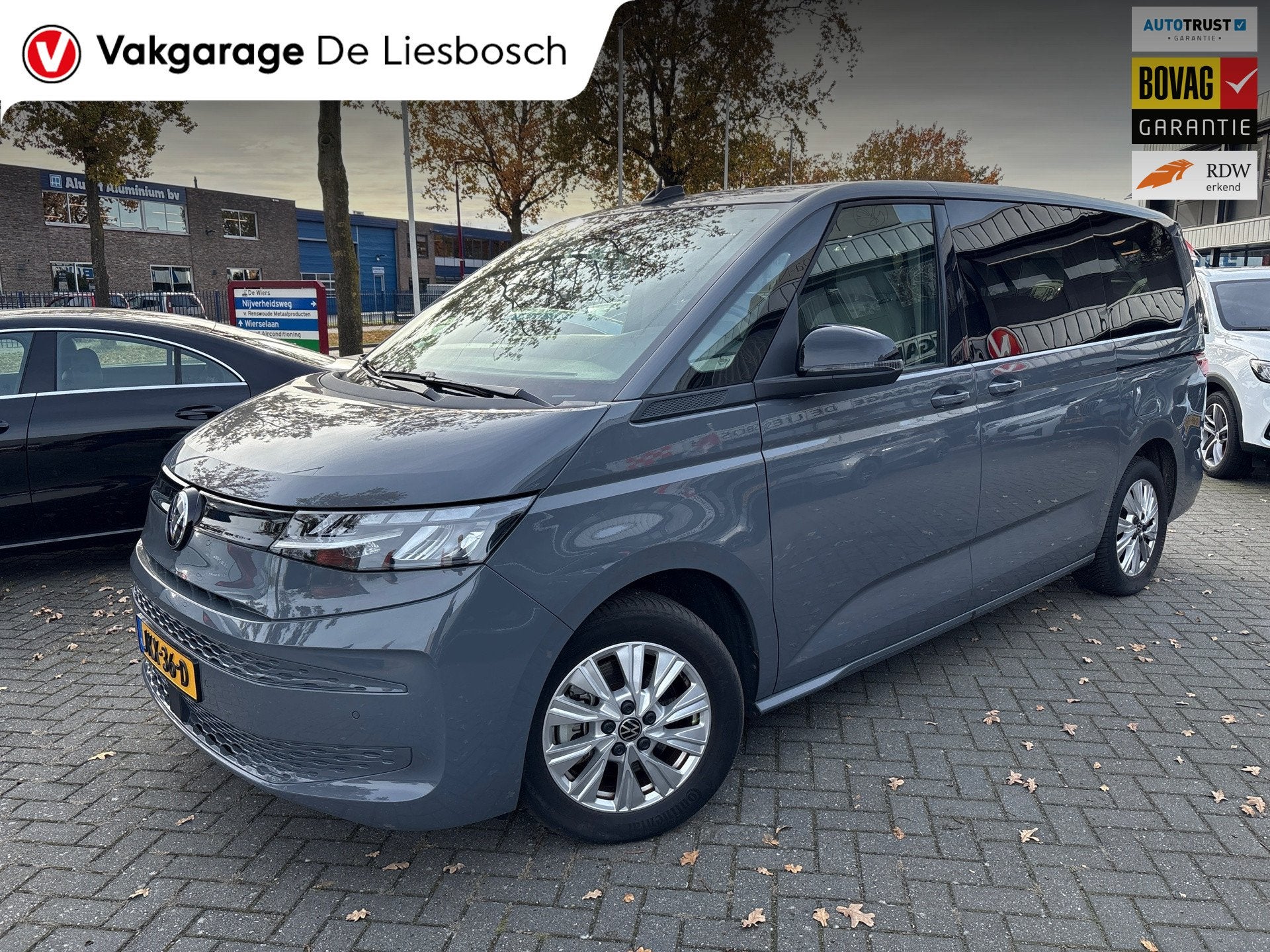 Volkswagen MULTIVAN 1.4 eHybrid L2H1 Life Business 6 persoon, 12 maanden, Stof, Gebruikt, Plug-in hybride