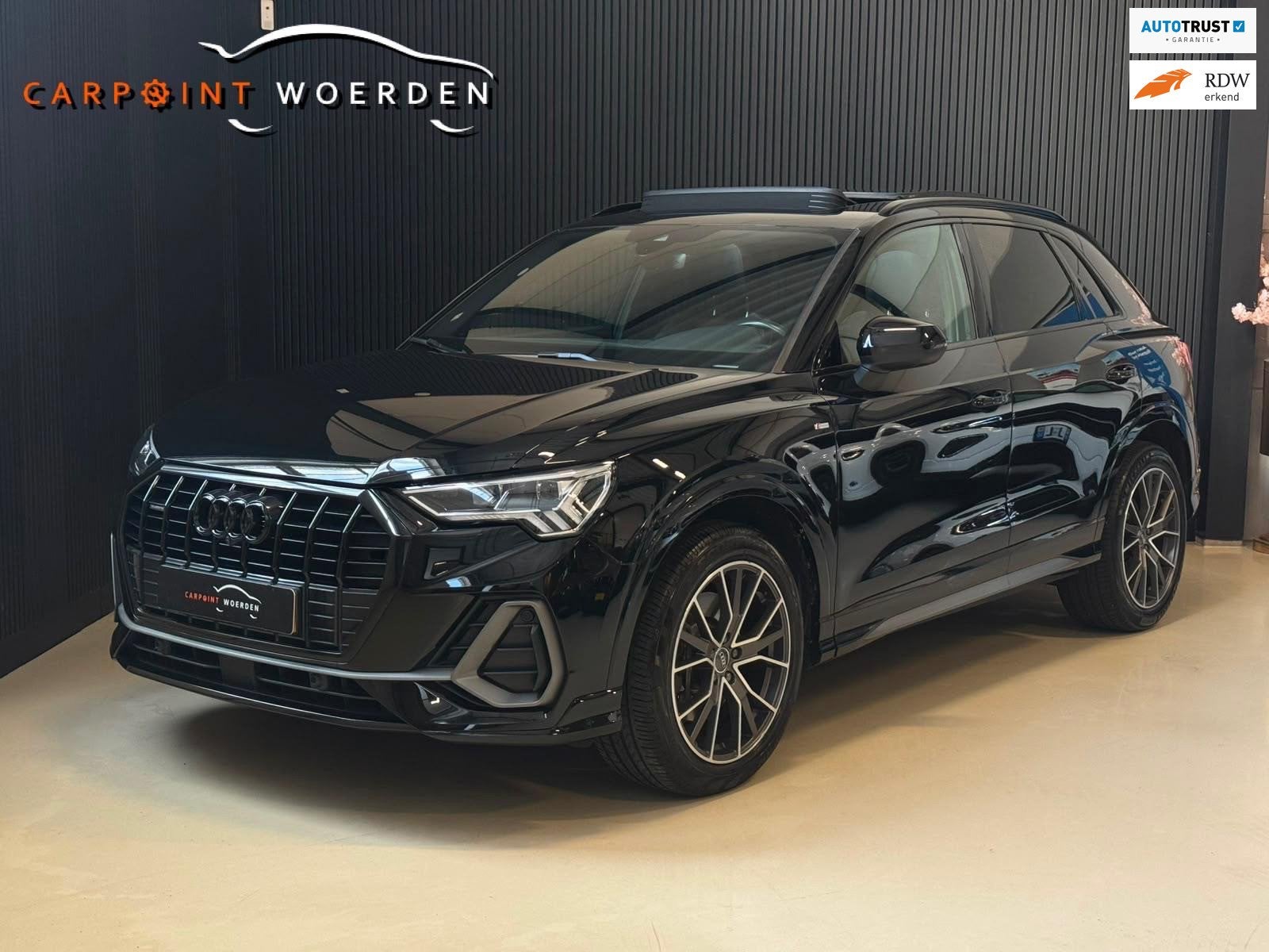 Audi Q3 40 TFSI Quattro S-Line Edition One PANO|B&O|360|SFEE, Auto's, Automaat, Dealer onderhouden, Gebruikt, 1984 cc