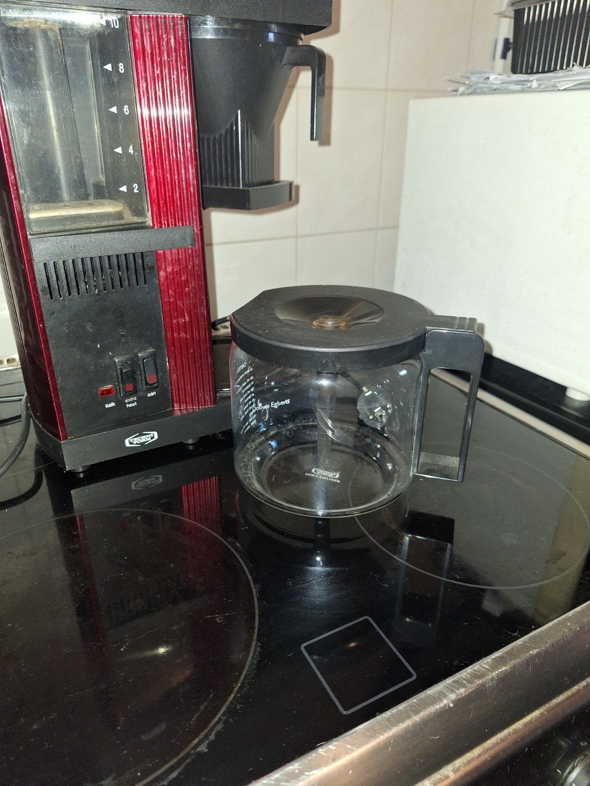 Goed werkende Douwe Egberts koffiemachine, Ophalen, Gebruikt, 10 kopjes of meer, Koffiemachine