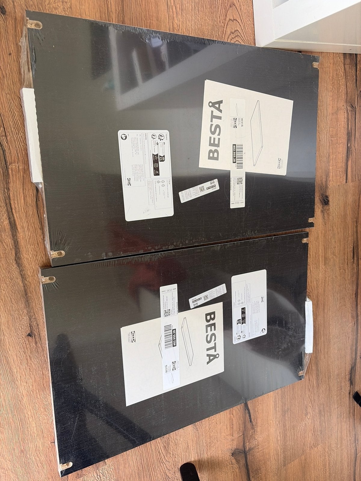 IKEA Besta wandplanken (2 stuks) - Zwartbruin, Ophalen of Verzenden, Nieuw