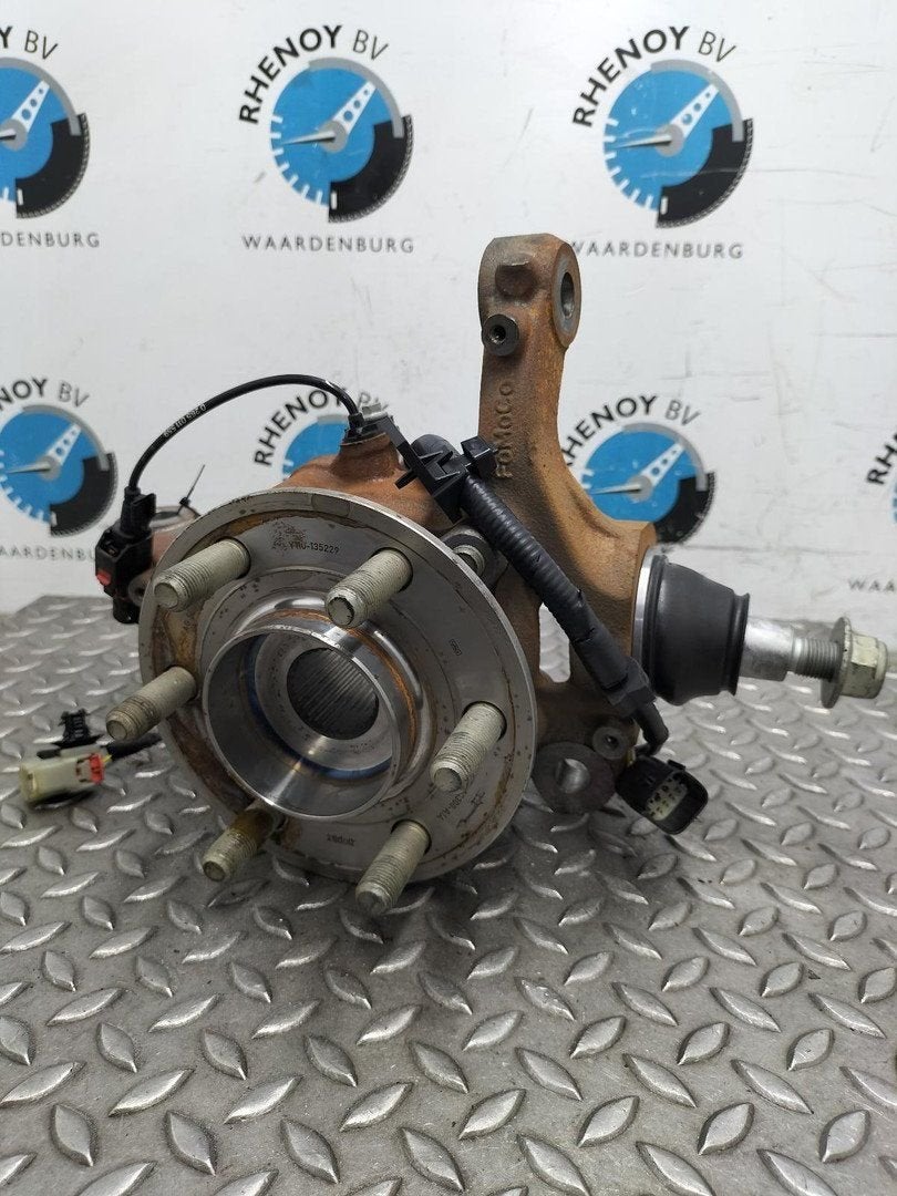 FORD TRANSIT CUSTOM SWB Trail FUSEE LV 2024, Ophalen of Verzenden, Gebruikt, Stiba lid