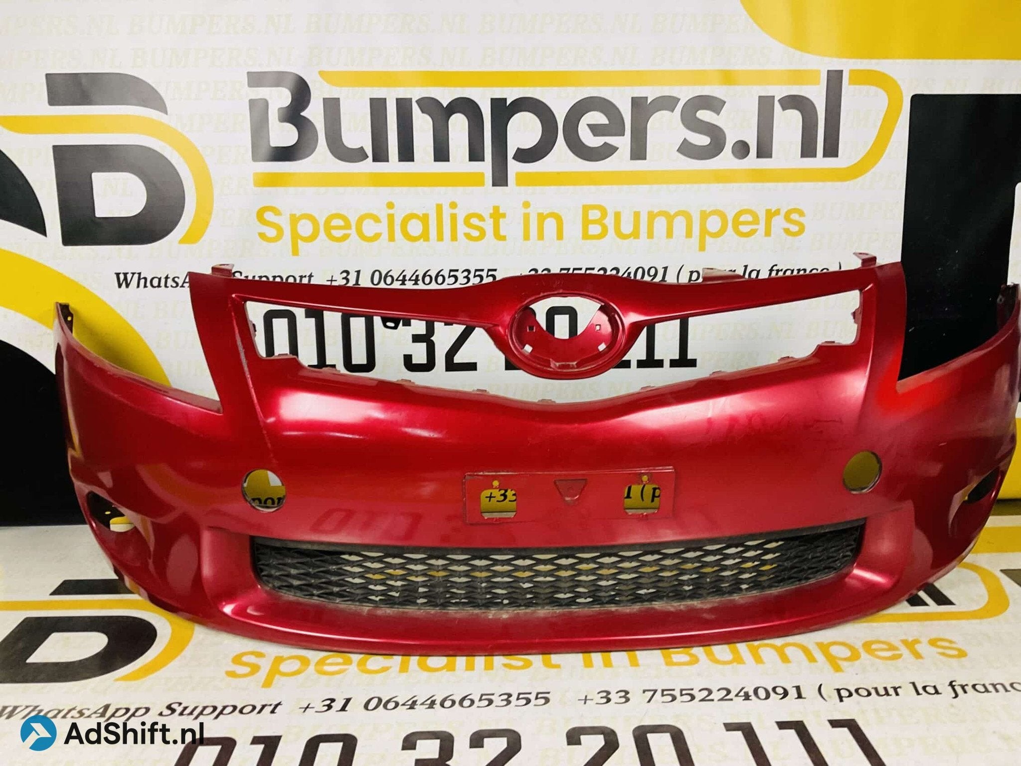 Bumper Toyota Auris Hybrid Voorbumper 2-D3-3086, Auto-onderdelen, Bumper