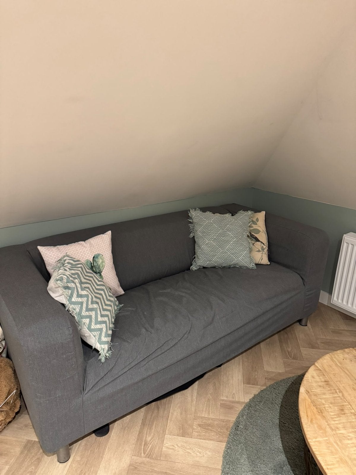 Grijs IKEA bankje - Zo goed als nieuw, Ophalen, 150 tot 200 cm, Driepersoons, 75 tot 100 cm
