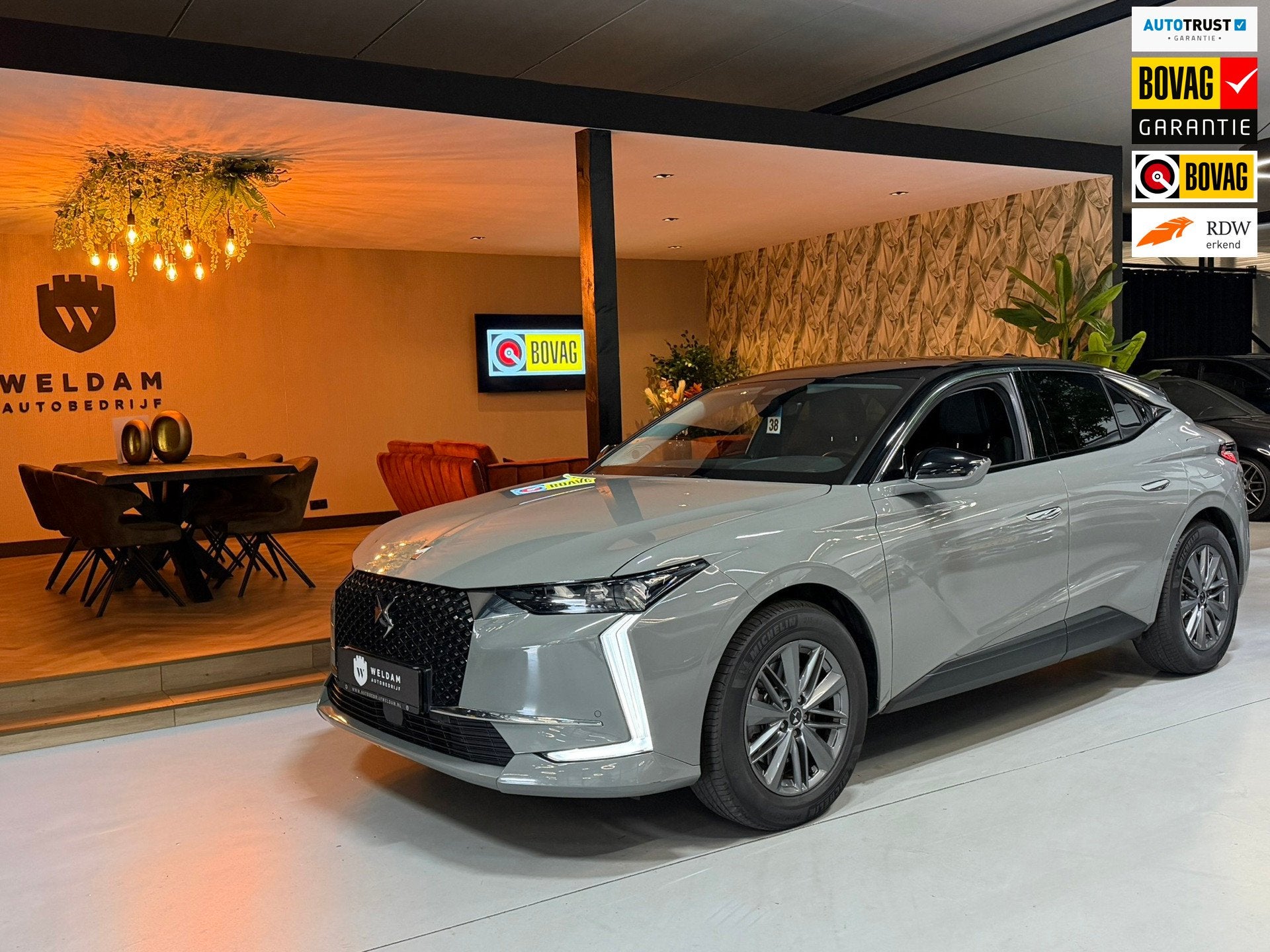 DS 4 E-Tense 220PK SOH 95% |Trekhaak|Plug-in Hybrid|Trekhaak, Auto's, DS, Gebruikt, 4 cilinders, Met garantie (alle), Leder en Stof