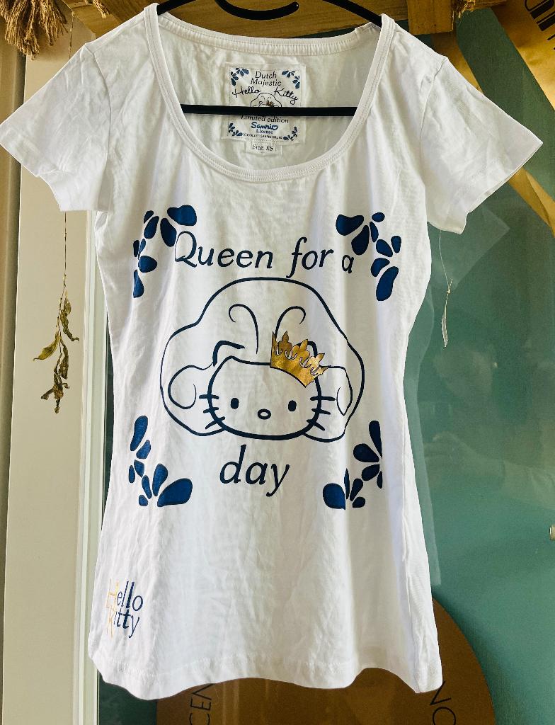 Hello Kitty shirt Queen mt XS wit, Meisje, Nieuw, Ophalen of Verzenden, Shirt of Longsleeve