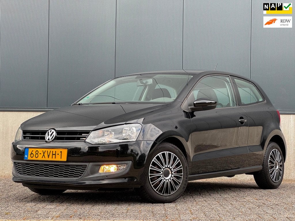 Volkswagen Polo 1.2 TSI |1STE EIG|AUT|AIRCO|CRUISE|2XSLEUTEL, Auto's, Volkswagen, Euro 5, 4 cilinders, Zwart, Origineel Nederlands