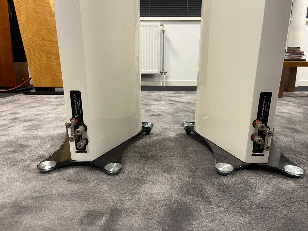Sonus Faber Venere 2.5 Wit - Vloerstaande Luidsprekers, Audio, Tv en Foto, Ophalen, Vloerstaande luidspreker, 120 tot 150 watt