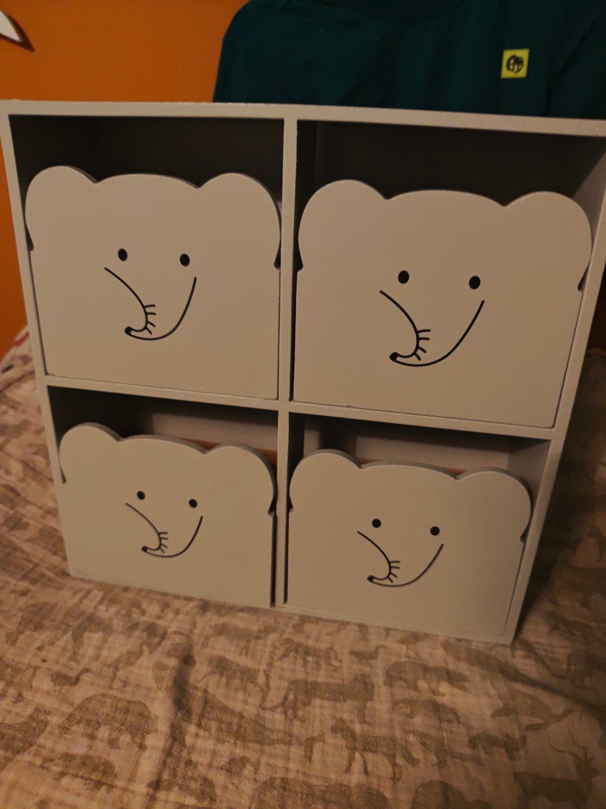 Leuke opbergkast met olifantjes voor kinderkamer, Ophalen of Verzenden, Gebruikt, Kast