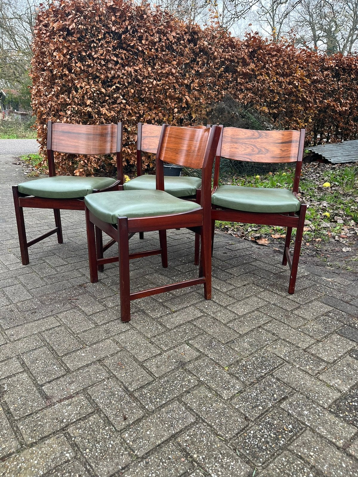 4 stoelen scandinavisch design retro vintage palissander 595, Gebruikt, Overige kleuren, Ophalen of Verzenden, Hout