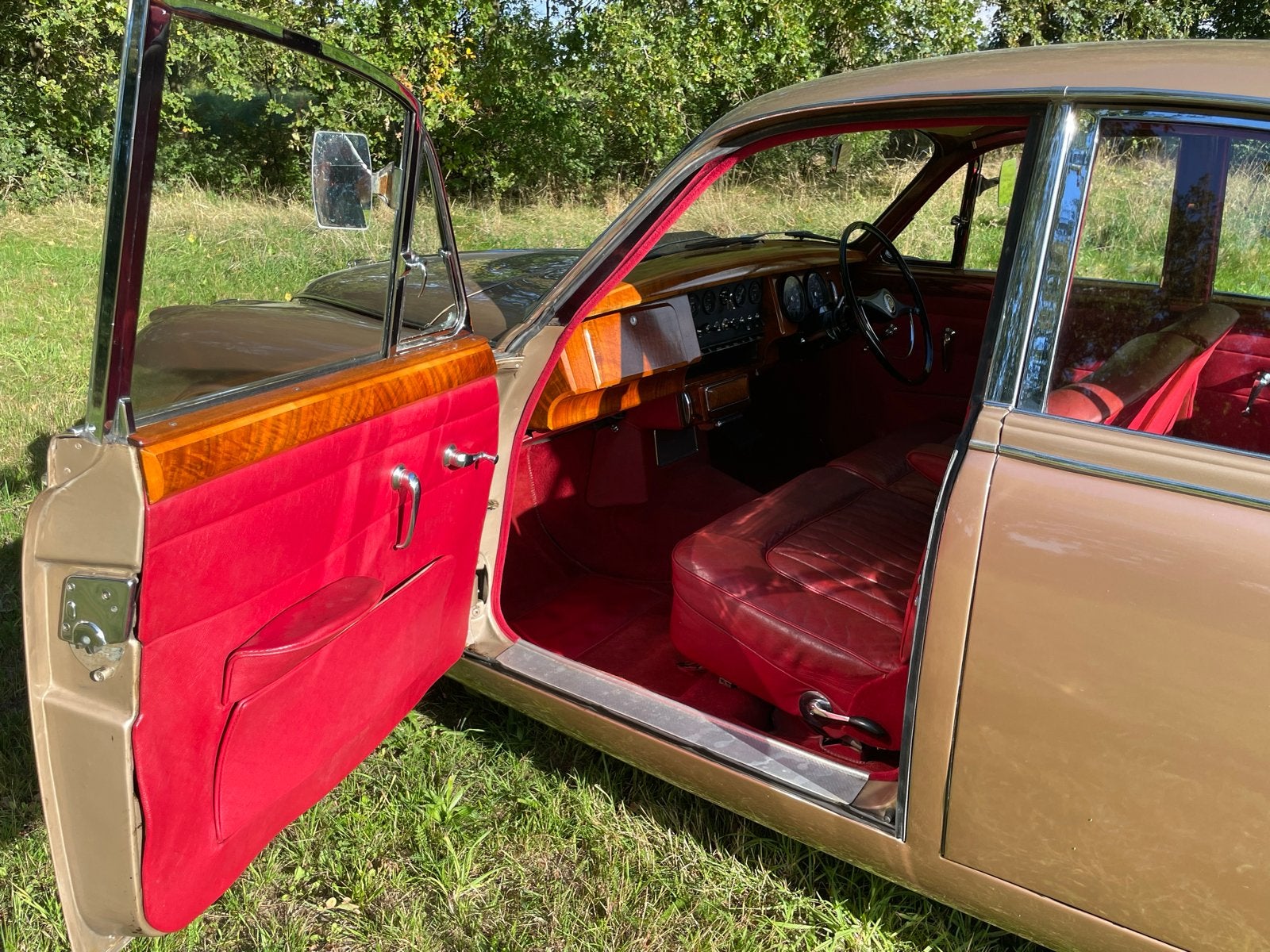 Daimler Saloon 2.5 L V8 AUT 1965 Bruin, foto 10