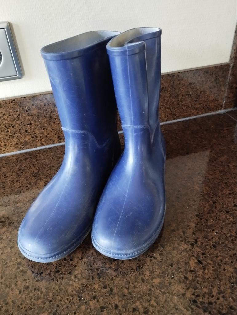 Laarzen / kaplaarzen / regenlaarzen maat 34 blauw, Kinderen en Baby's, Kinderkleding | Schoenen en Sokken, Ophalen of Verzenden