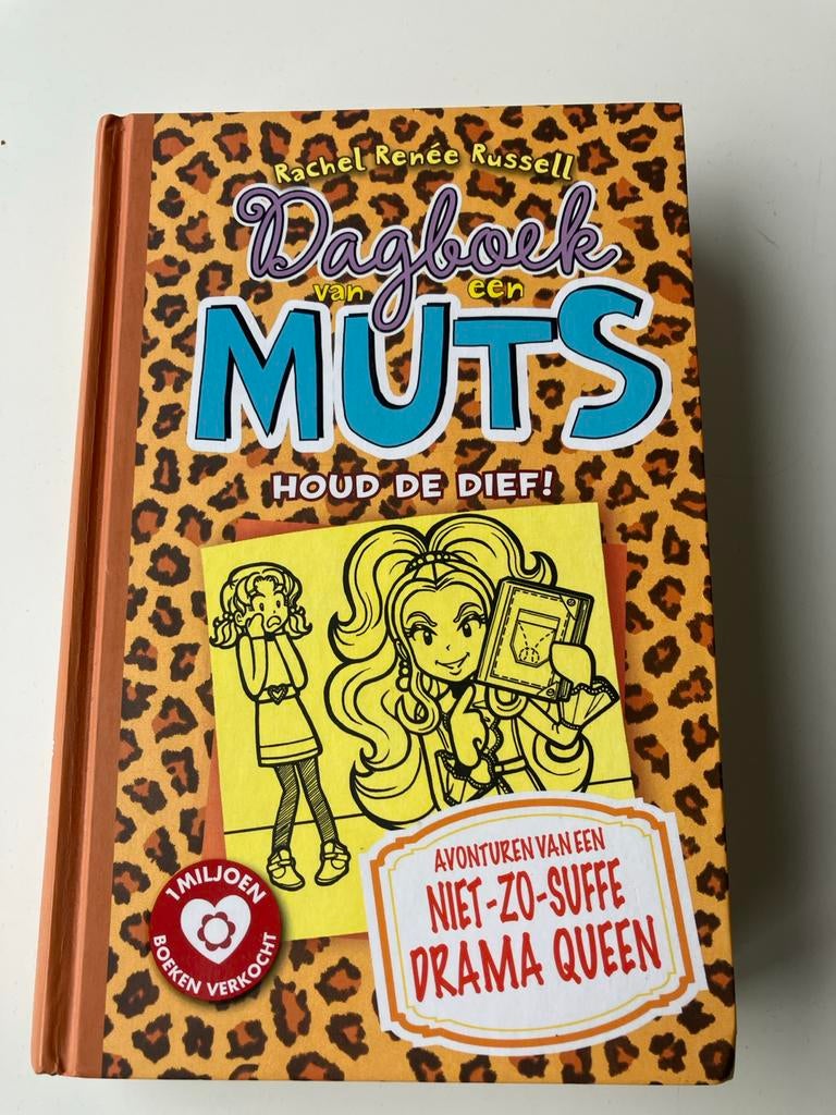 Dagboek van een Muts - Houd de dief! (Rachel Renée Russell), Ophalen of Verzenden, Zo goed als nieuw, Fictie