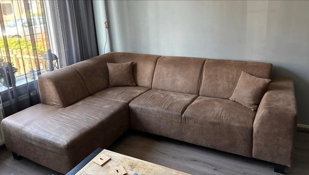 Comfortabele Hoekbank - Bruin, Ruim en Stijlvol, Huis en Inrichting, Banken | Bankstellen, Ophalen, 250 tot 300 cm, Gebruikt, 100 tot 125 cm