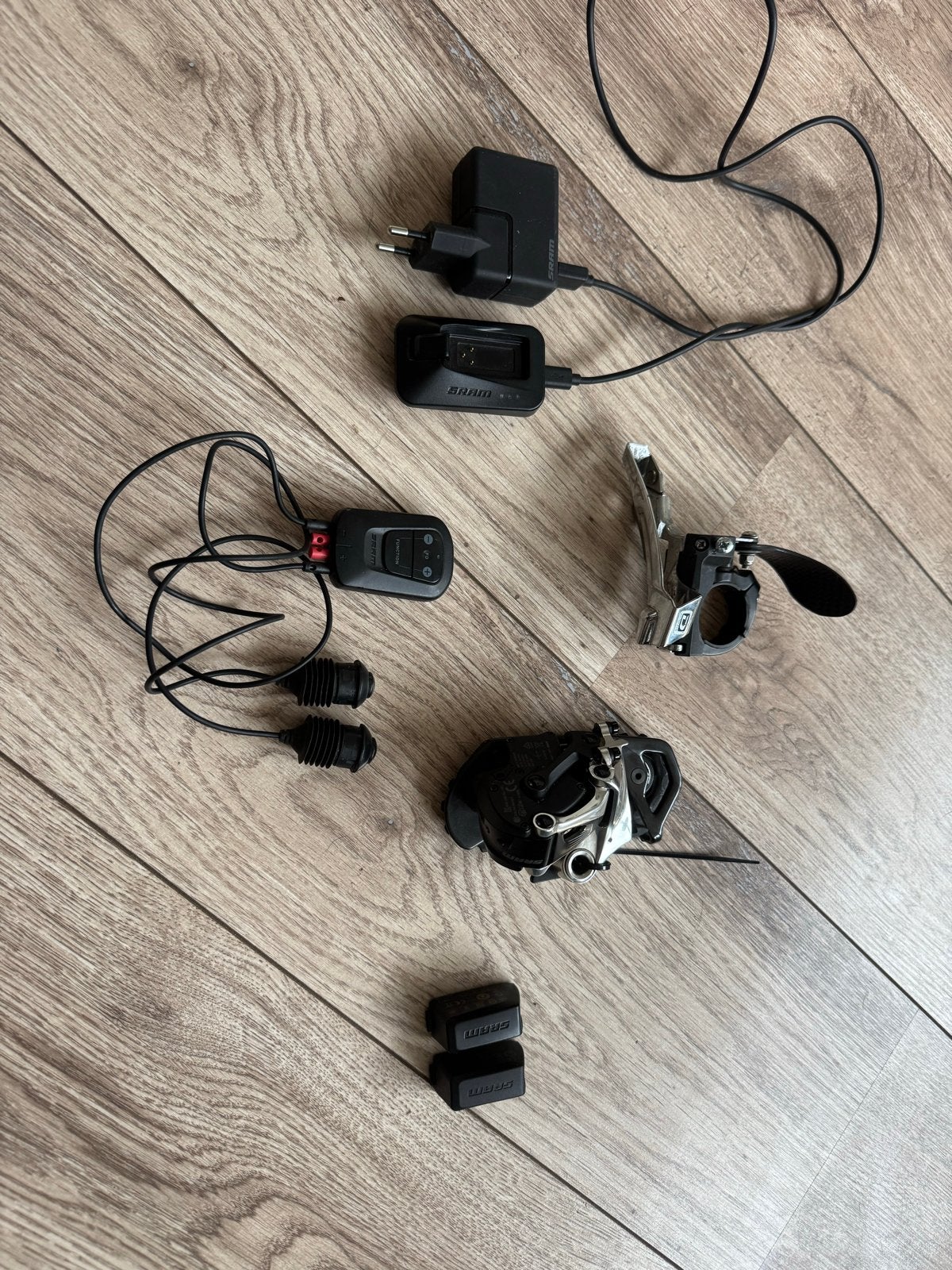 SRAM Red eTap 11s Derailleurset met Blips & Accu's, Gebruikt, Overige materialen, Ophalen of Verzenden, Derailleur of Ketting