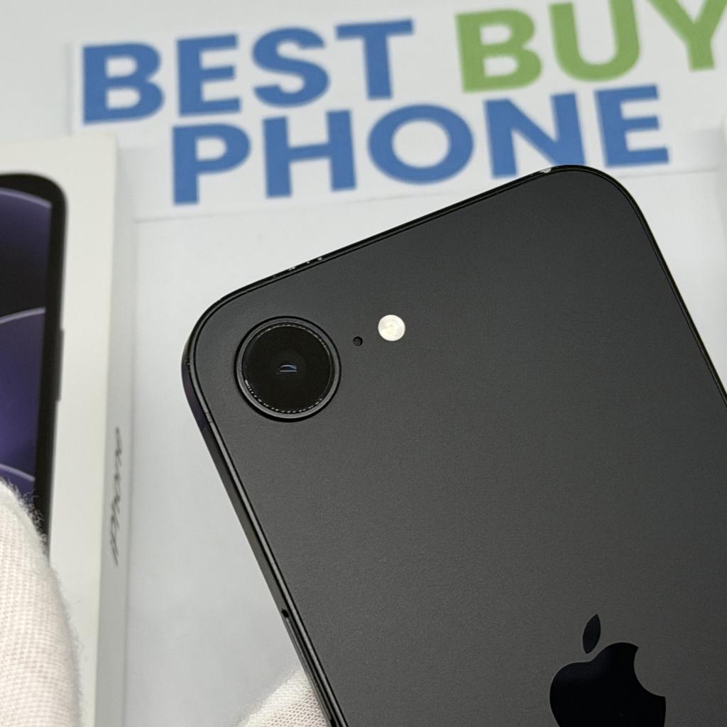 iPhone 17E 256GB zwart /krasvrij scherm /100% batt /garantie, 256 GB, Apple, Zwart, Zonder simlock