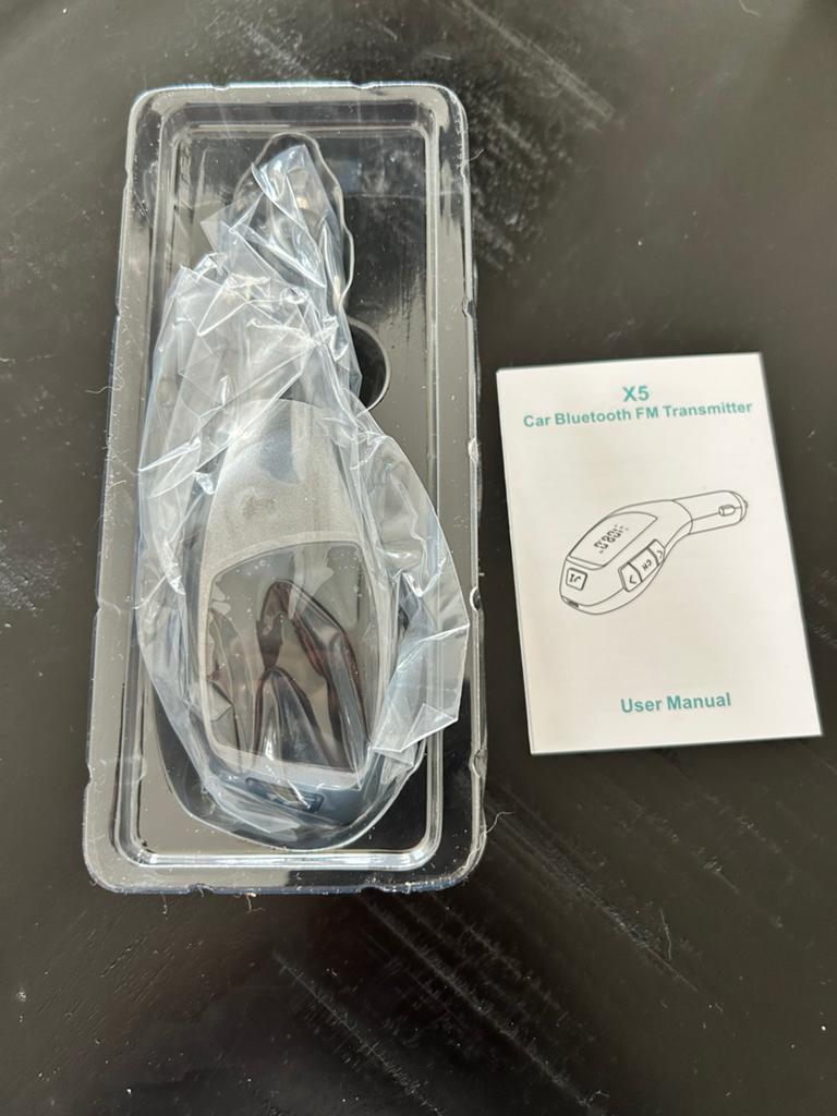 X5 Bluetooth FM Transmitter Auto Kit - Draadloos, Auto diversen, Carkits, Ophalen of Verzenden, Nieuw