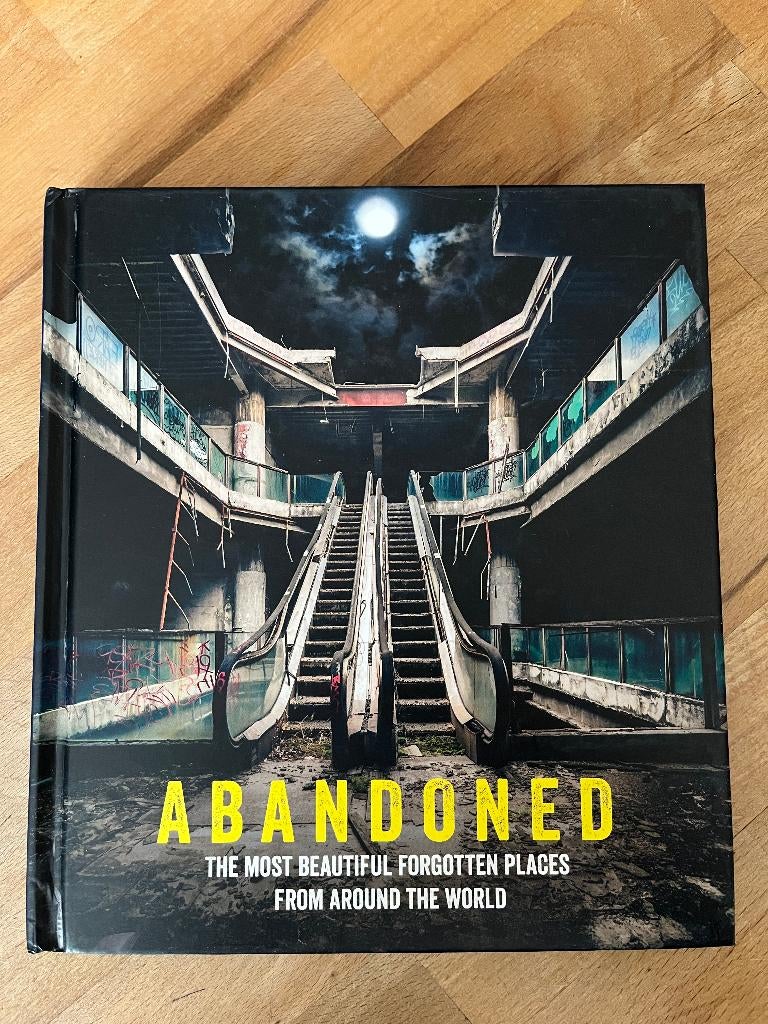 Abandoned Forgotten Places. Urbex, Ophalen of Verzenden, Nieuw, Mathew Growcoot