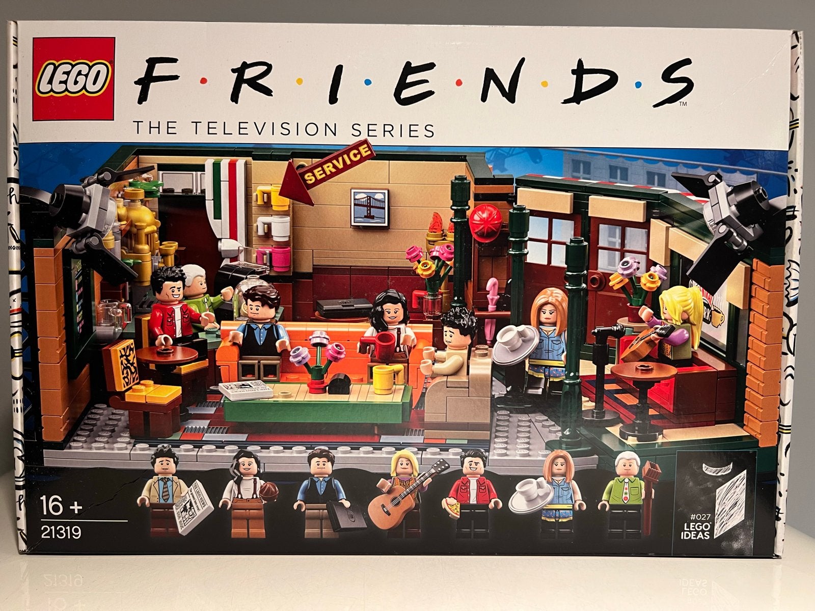 LEGO Ideas Friends Central Perk 21319 - Nieuw in doos, Kinderen en Baby's, Overige thema's, Lego, Nieuw, Ophalen of Verzenden