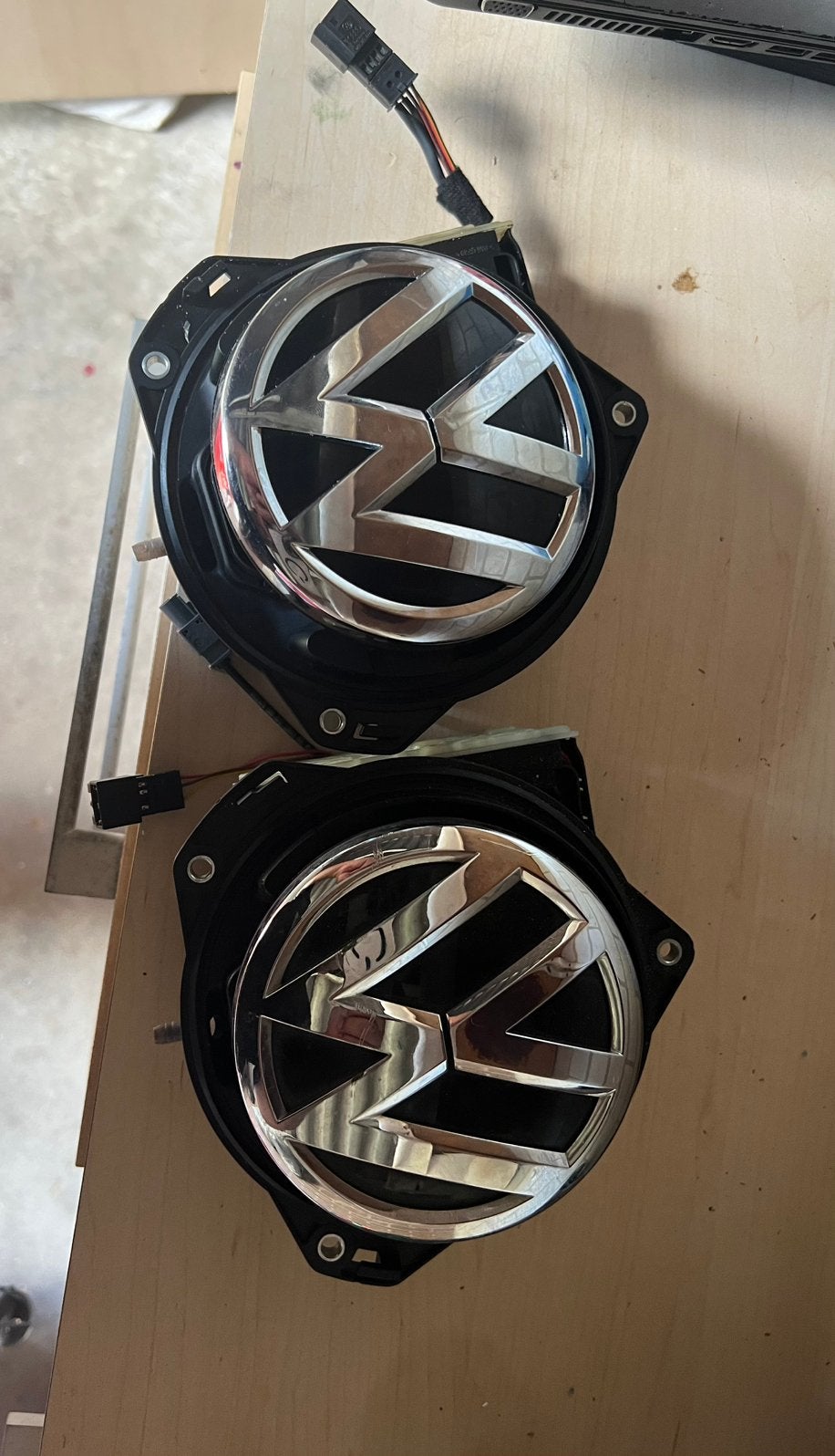 golf 7 en golf 8 achteruitrijcamera logo origineel, Ophalen of Verzenden, Zo goed als nieuw