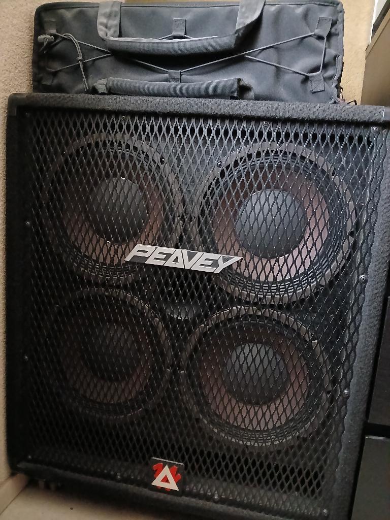 Peavy 4x10 TXF Bass cabinet met Hartke Ha 2500 top, Muziek en Instrumenten, Versterkers | Bas en Gitaar, Ophalen, Gebruikt, Basgitaar