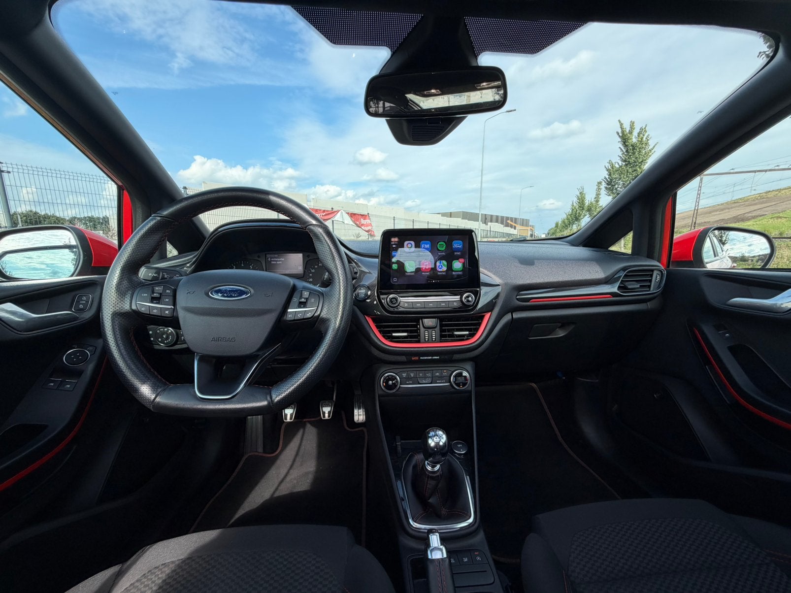 Foto 12 van Ford Fiesta ST-Line 100PK | Pano | B&O | CarPlay | BTW