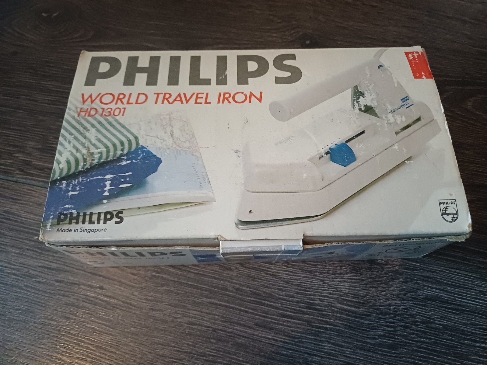 Nieuw Philips World Travel Iron HD 1301,Compact Strijkijzer, Ophalen of Verzenden, Nieuw, Strijkijzer met snoer