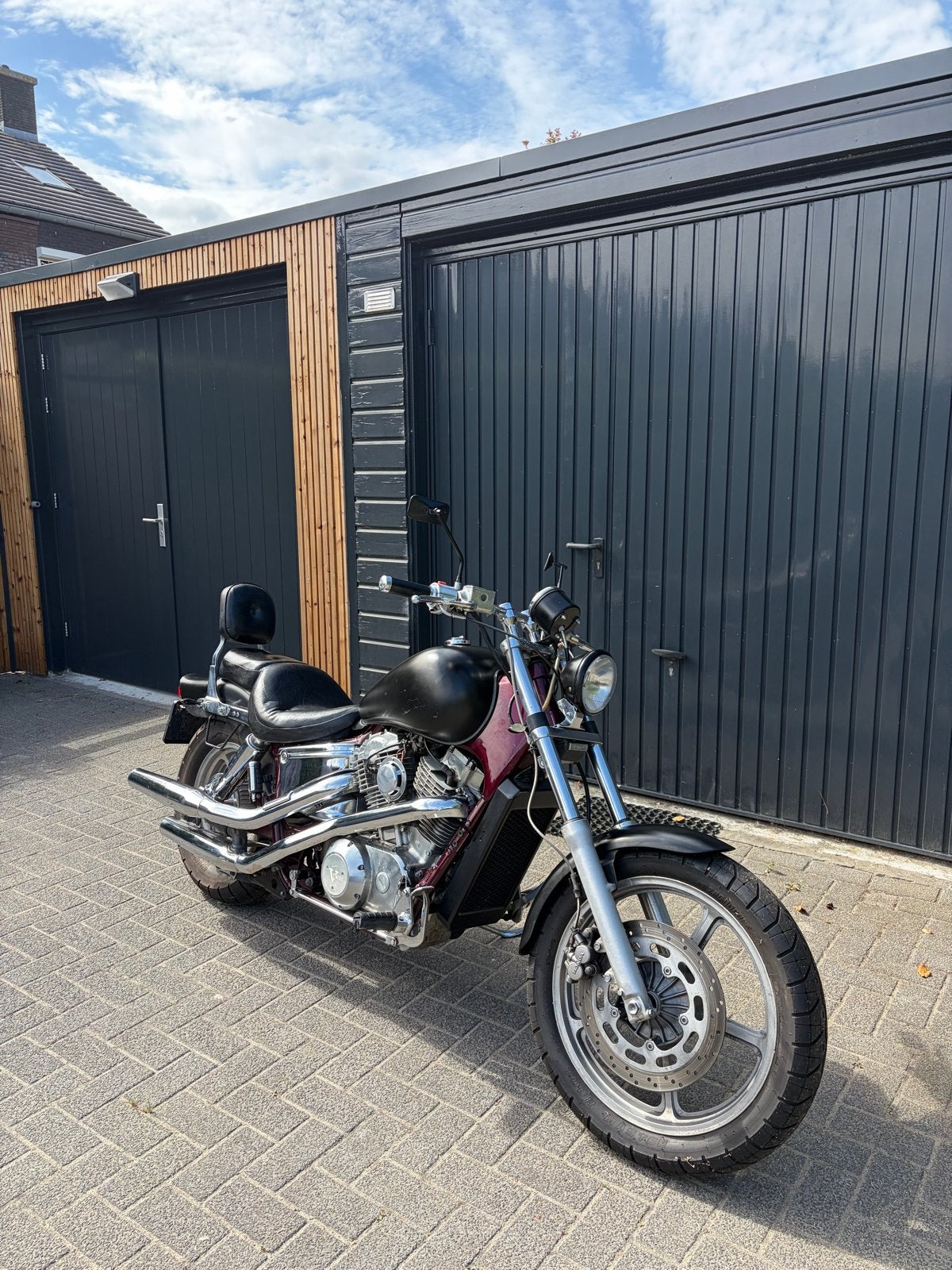 Honda VT 1100 Shadow - Nieuwe banden en accu, Motoren, 2 cilinders, Gebruikt, Particulier, Meer dan 35 kW
