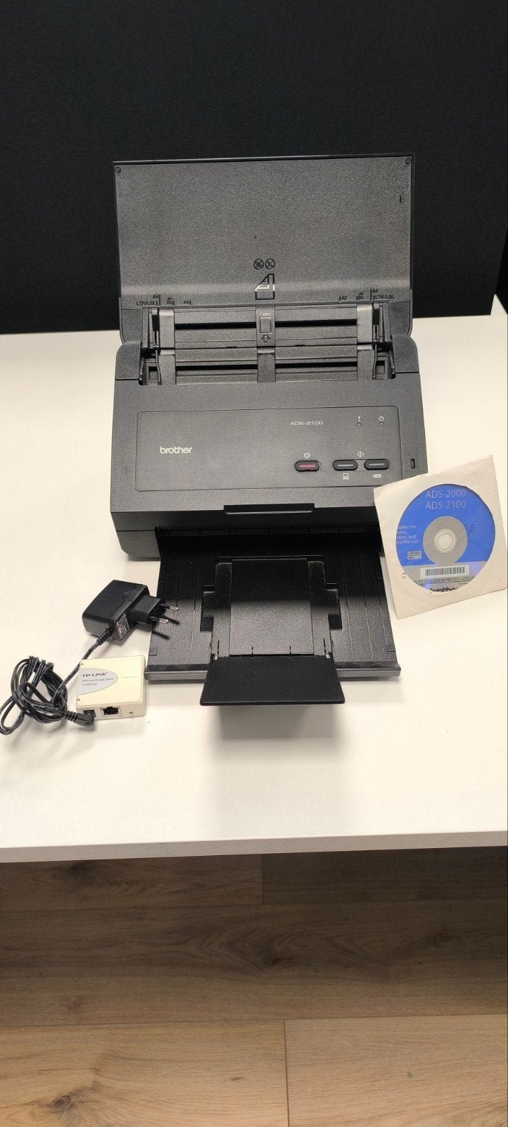 Brother ADS-2100 Documentenscanner met Netwerk Omzetter, Gebruikt, Documentscanner, Brother, MacOS