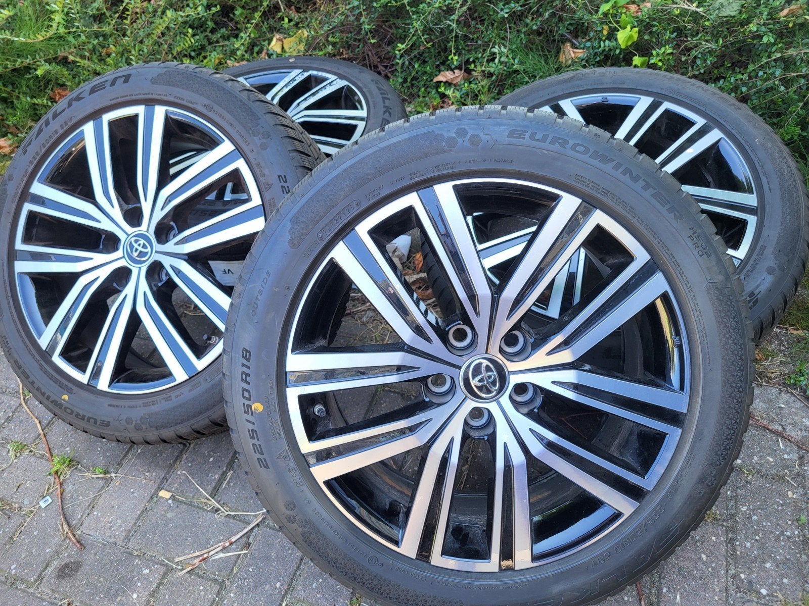 diverse Toyota CHR Corolla Cross banden velgen 17/18/19 TPMS, 18 inch, Jaf_zoet@hotmail.com, Banden en Velgen, ,