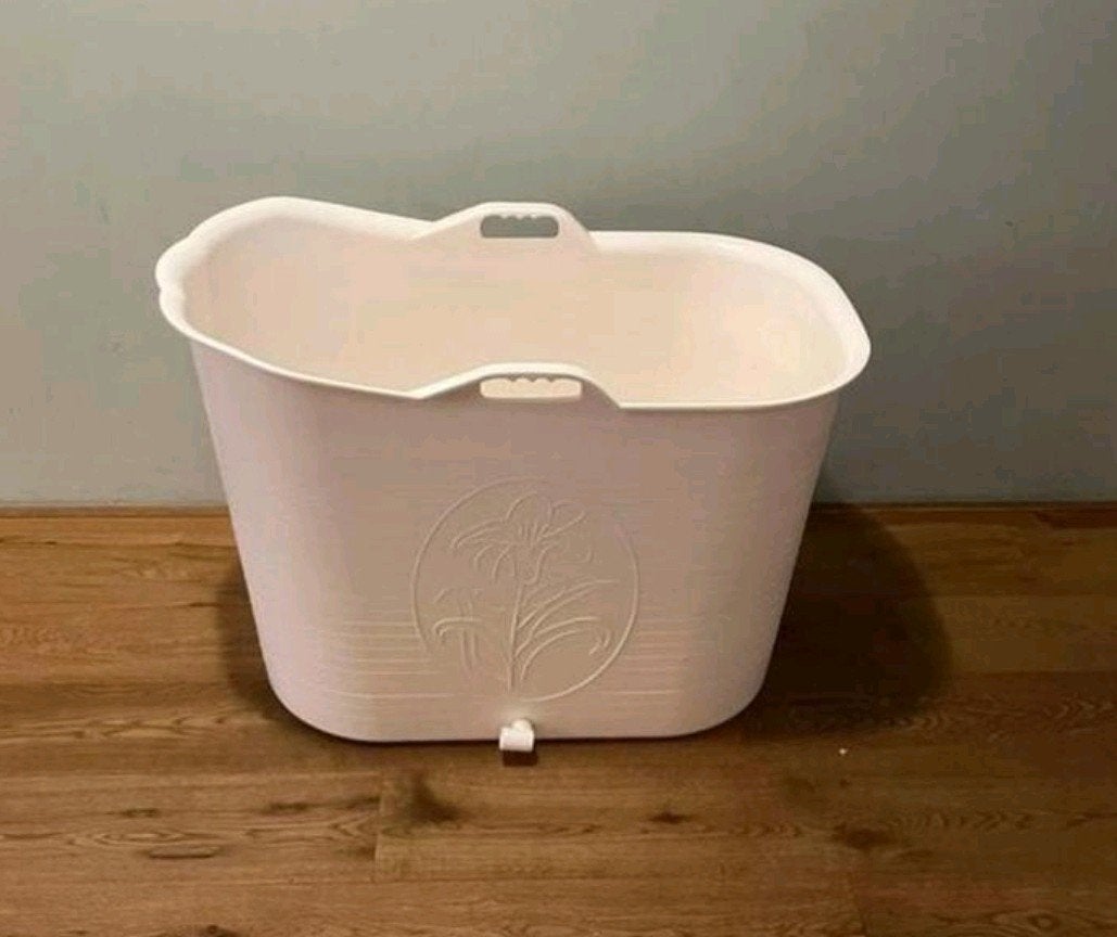 Bucket bath, Ophalen