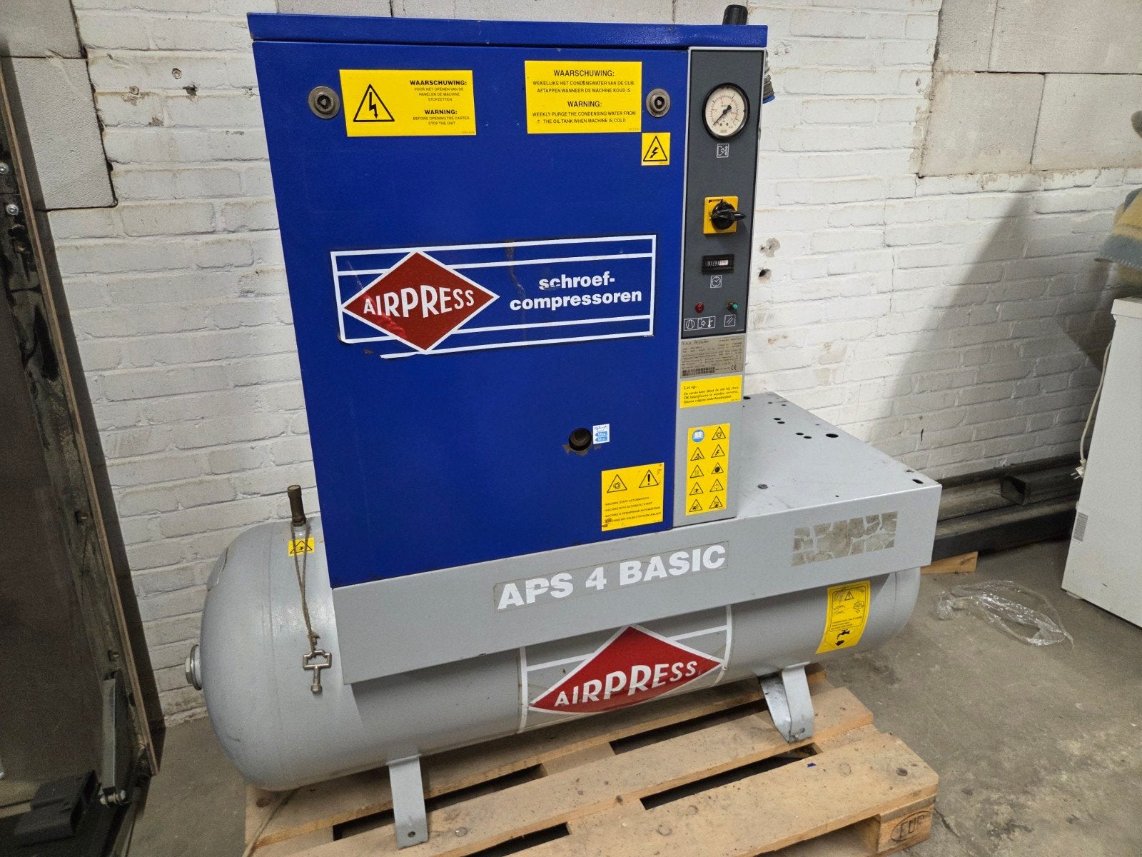 Airpress APS 4 Basic Schroefcompressor, 100 liter of meer, Ophalen