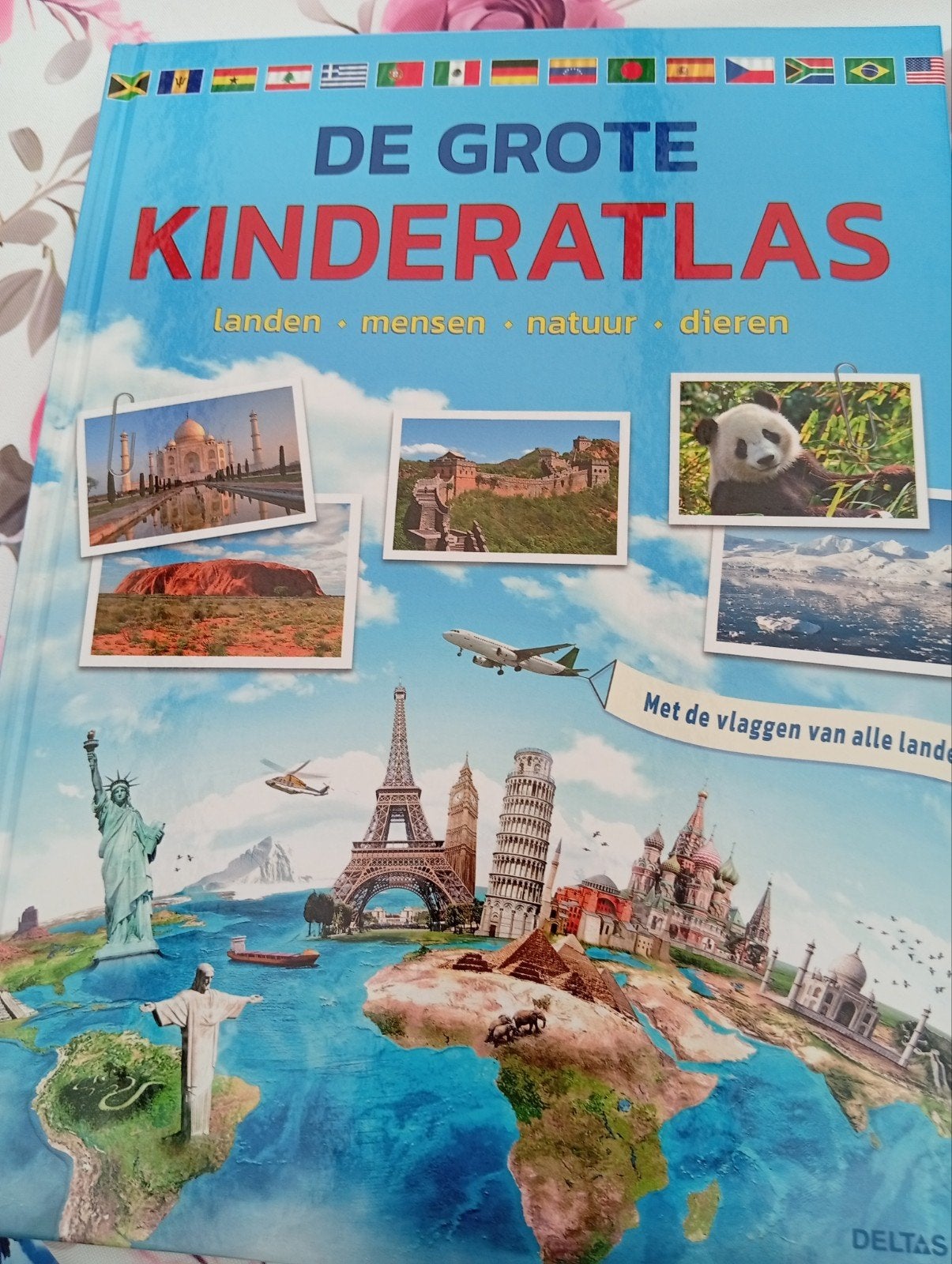 kinderatlas nieuw, Ophalen of Verzenden, 2000 tot heden, Landkaart